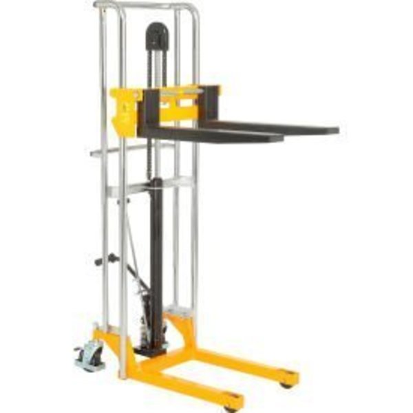 Global Equipment Global Industrial„¢ Manual Lift Stacker, 59" Lift, 880 Lb. Capacity SCGL5001